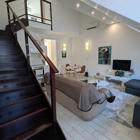 Astoria Panorama Duplex Apartment Budapest